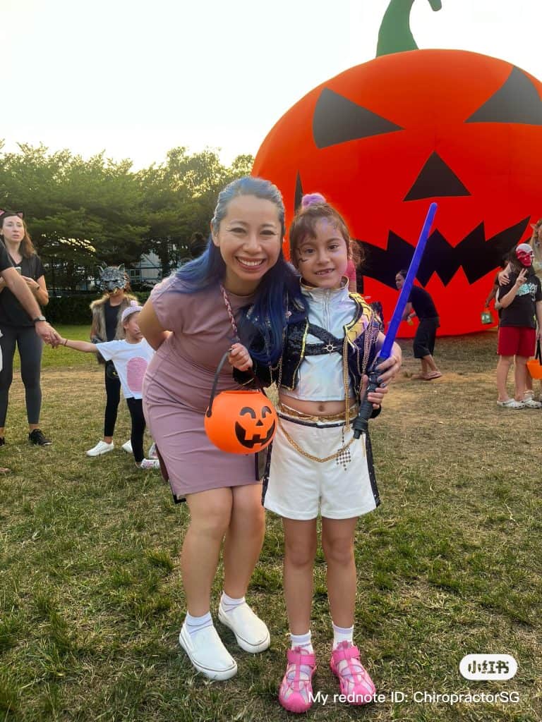 Dr Jenny Li chiropractor and mum Singapore Re:Chiropractic
